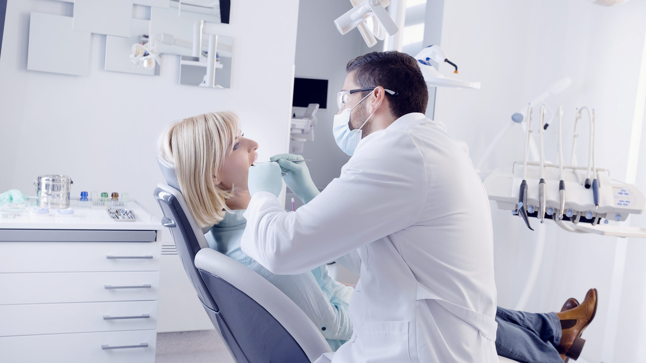 Dentist in North Miami Beach, FL